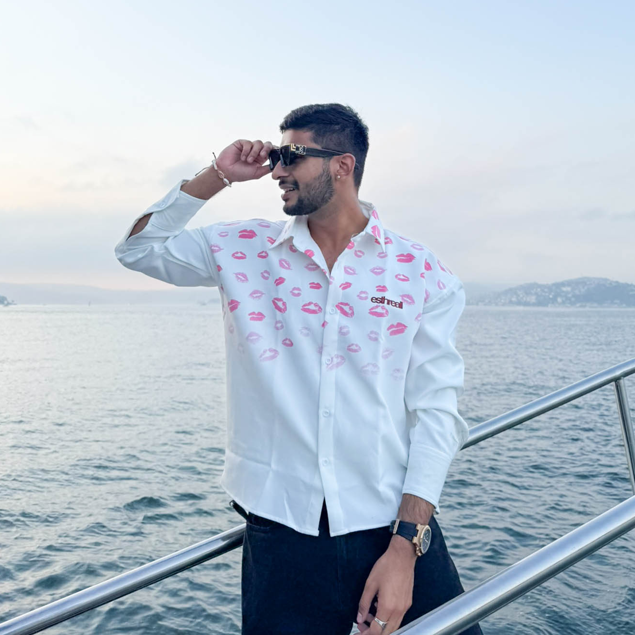 Esthreall Kissed White Shirt