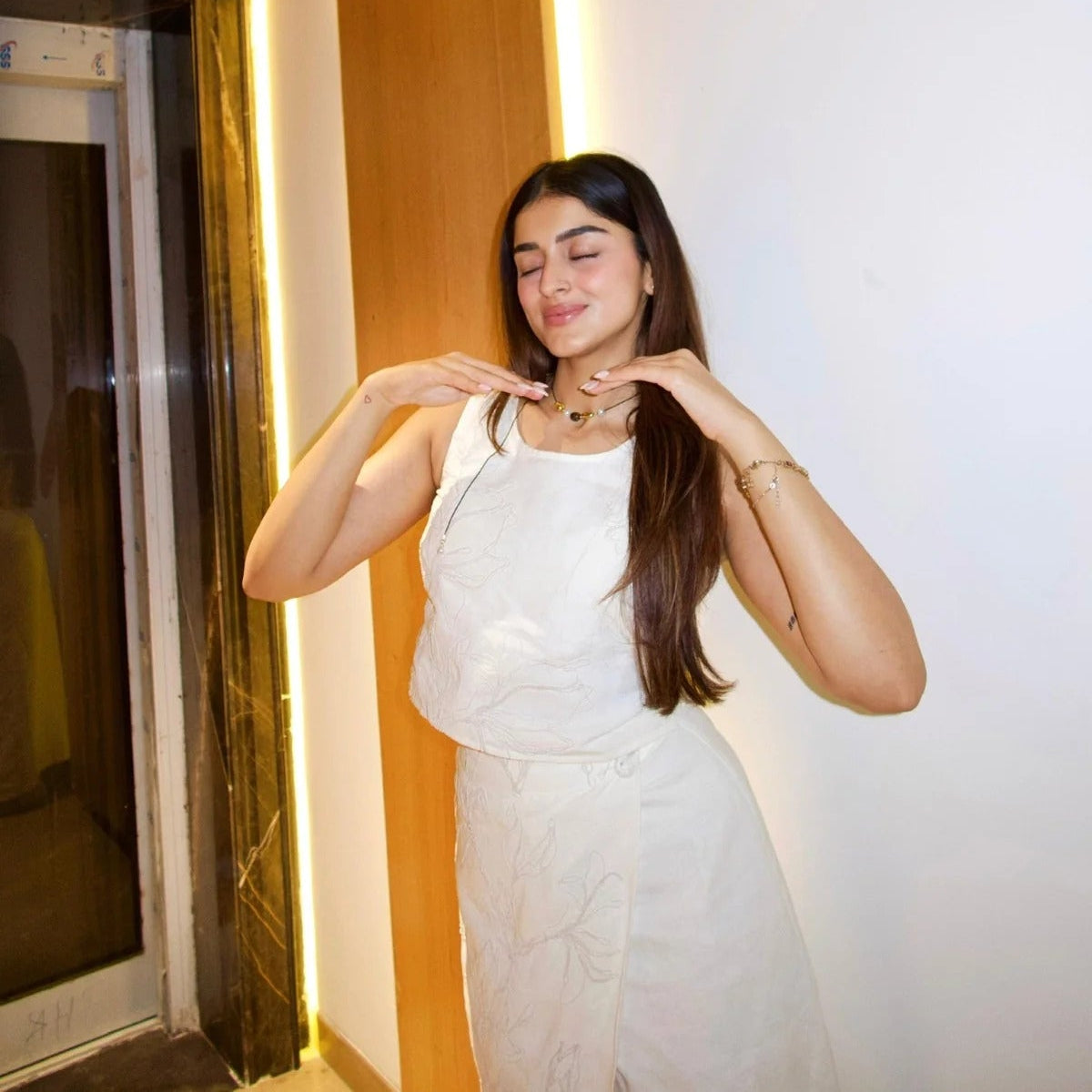 Contemponari Florence White Slit Skirt Set
