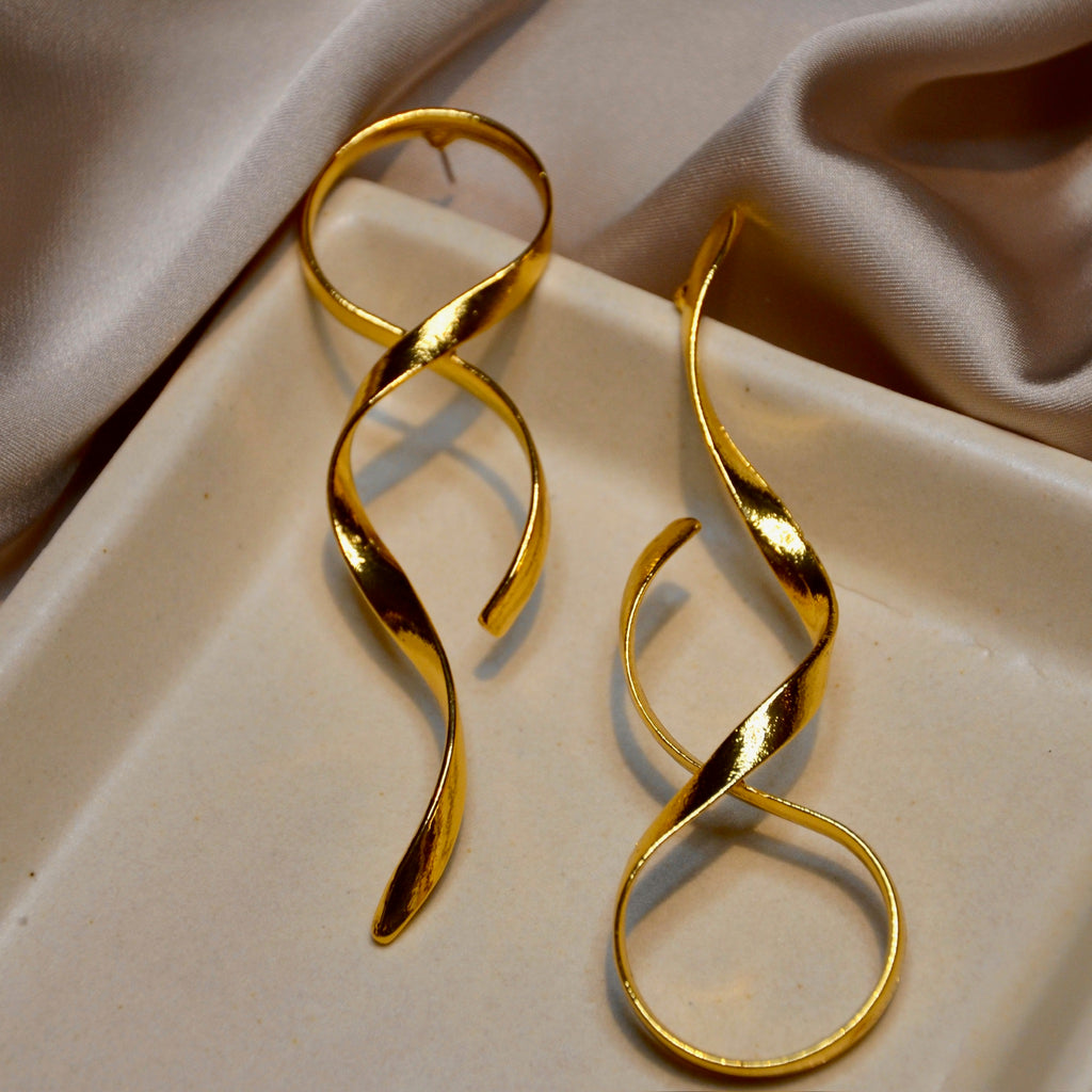 Intertwined Gold Earrings