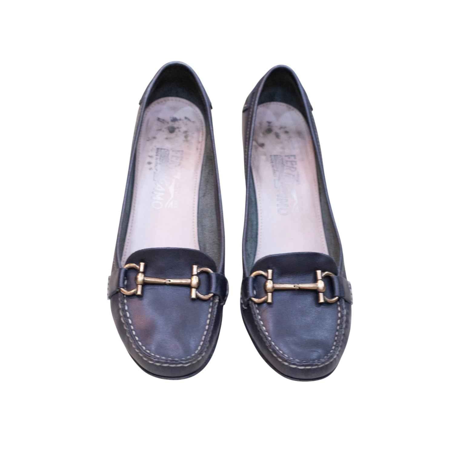 Salvatore Ferragamo Black Leather Gancini Loafer Pumps