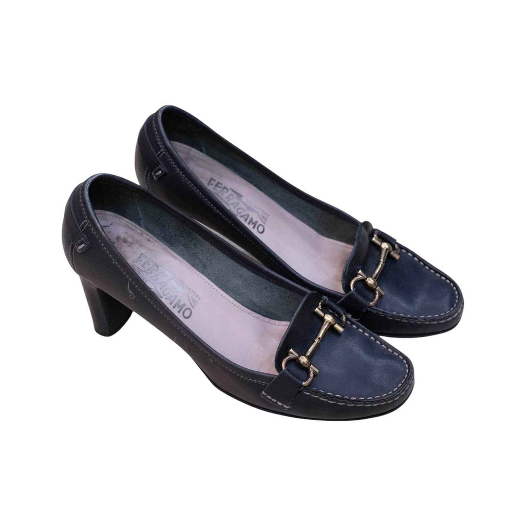 Salvatore Ferragamo Black Leather Gancini Loafer Pumps