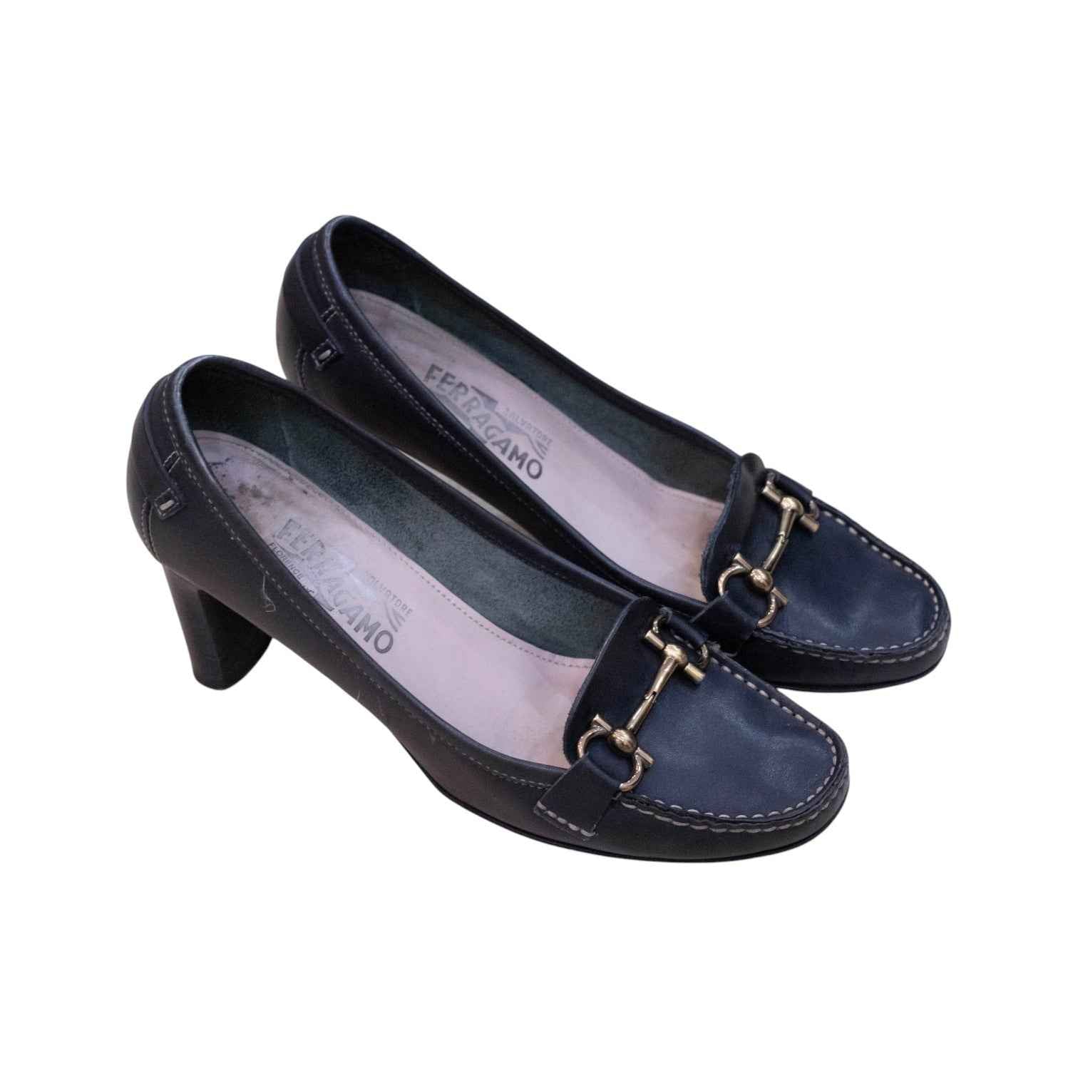 Salvatore Ferragamo Black Leather Gancini Loafer Pumps