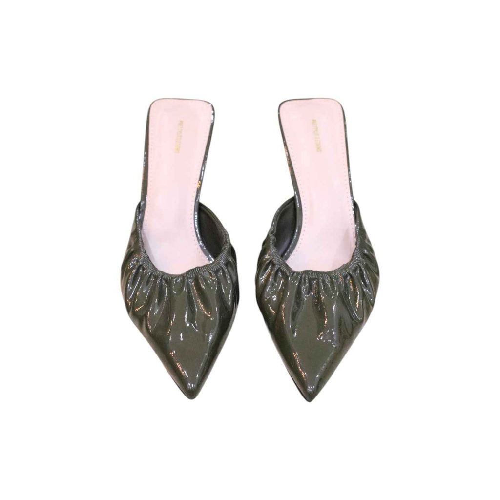 Pretty Little Thing Olive Ruched Low Heel Court Mule