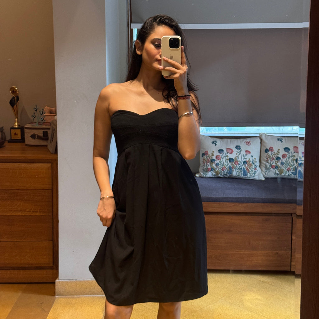 Club Monaco Strapless Pleated Sweetheart Cocktail Dress