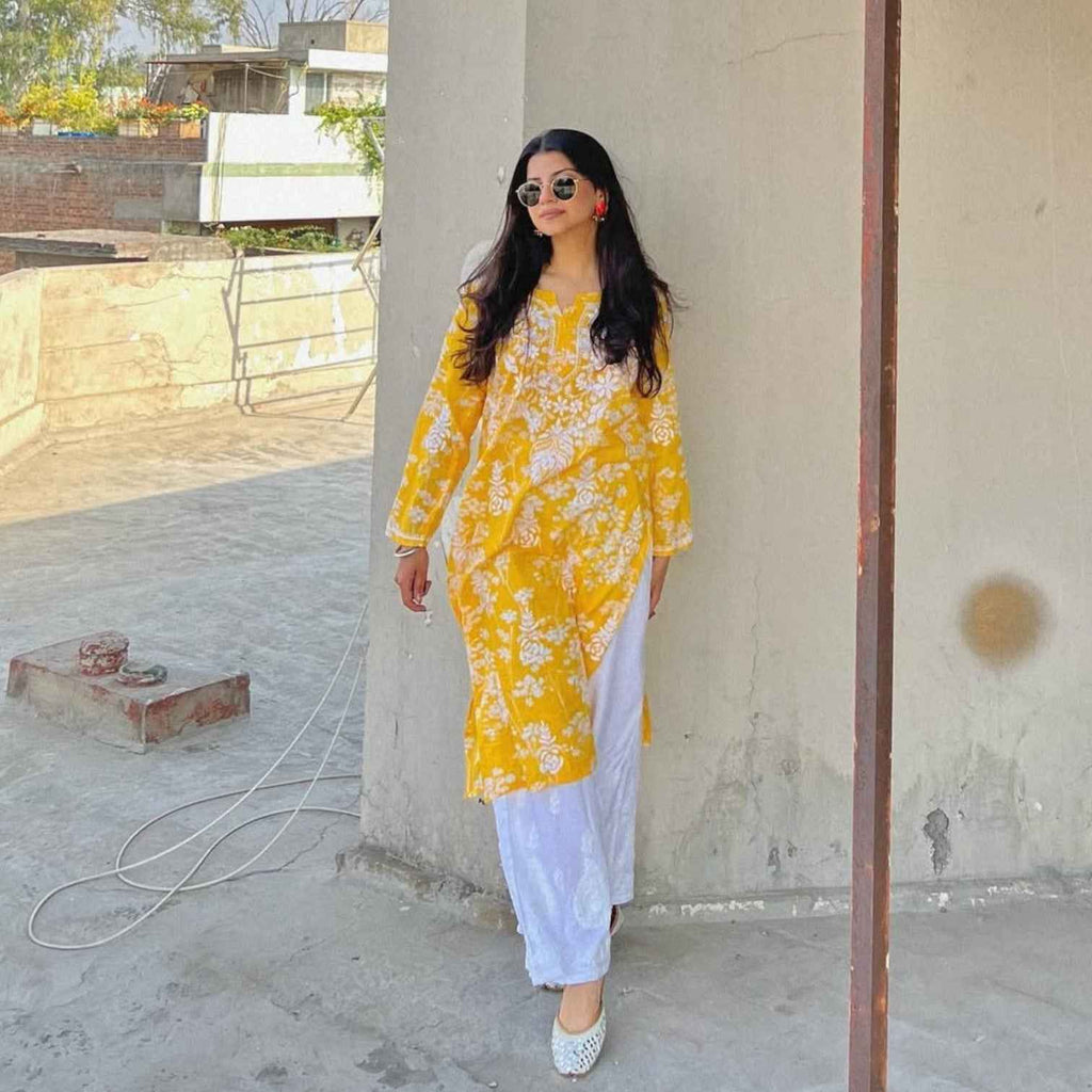House Of Chikankari  Zainab Mulmul Printed Straight Kurta with Pants