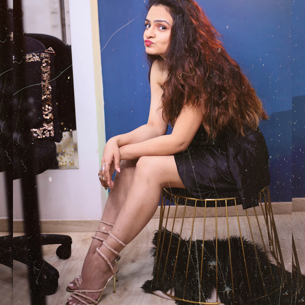 Venus Steps Twist & Wrap Shimmer Heels