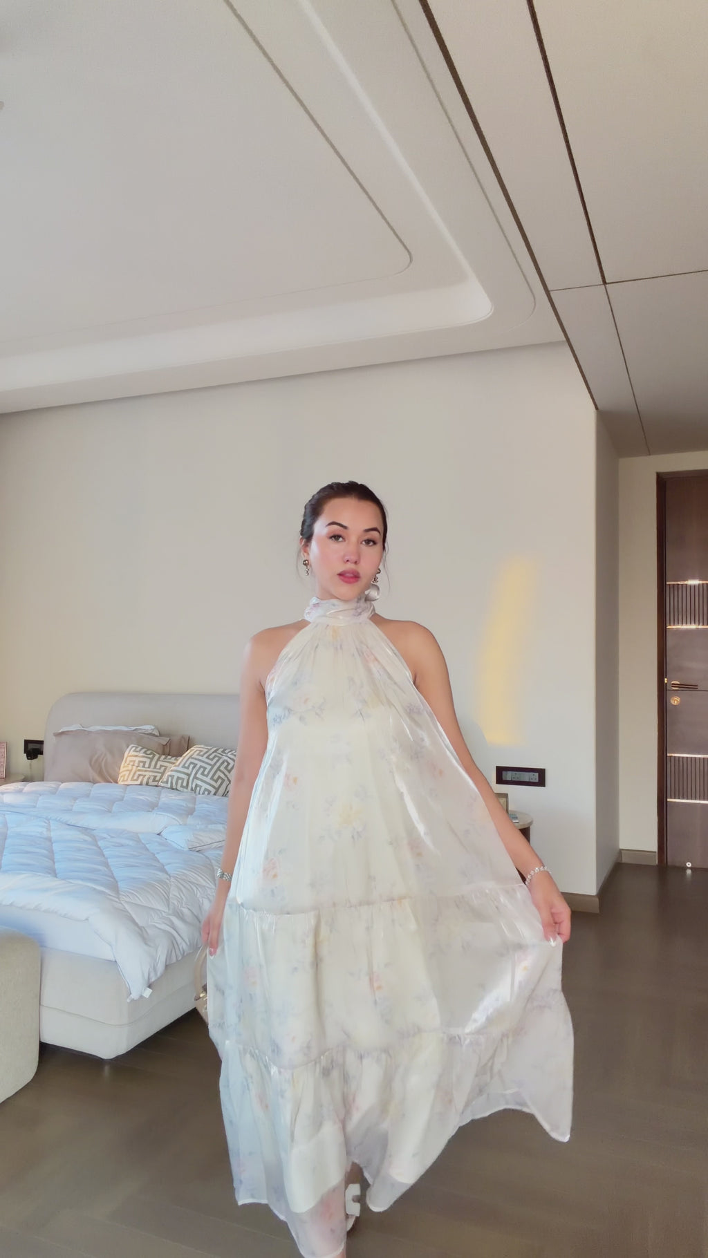 Verse by Pomelo Ivory Floral Print Bow Dress