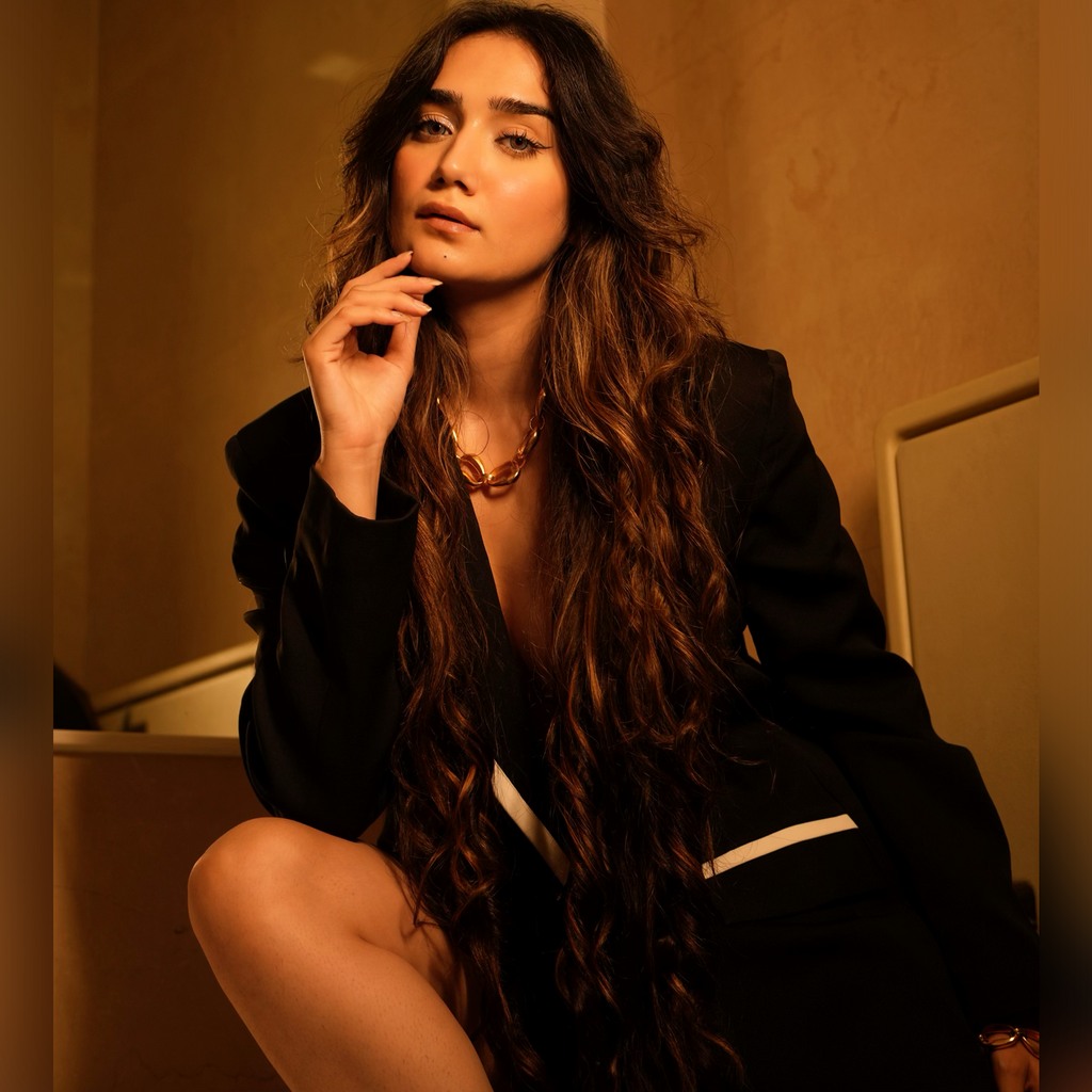 Sötbella Formal Black Blazer and Wide Shorts Co-ord Set